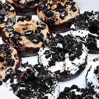 Augice_HRD's tweet photo. Dark Horse Donuts (at de Metro @DP_BISTRO Sangasanga - Kutai Kartanegara) https://t.co/x3OtSHJnJp