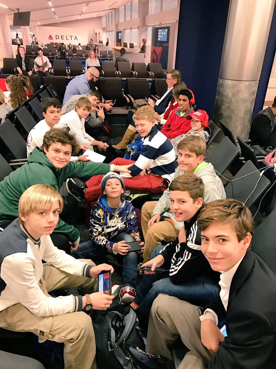 MaclayFineArts's tweet photo. @CathyH32308 #safetravels #maclaytakesdc @Maclayschool We cant wait to see your photos! π·βοΈπ¨ https://t.co/6letGEWhKo