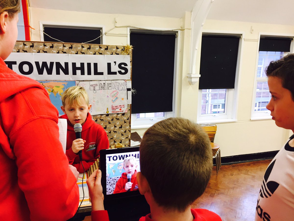 BubsyTownhill's tweet photo. Y6 news teams film exciting bulletins live from studio and on location at Tutankhamun's tomb! #THChistory #THCoracy https://t.co/xt5APenf7P