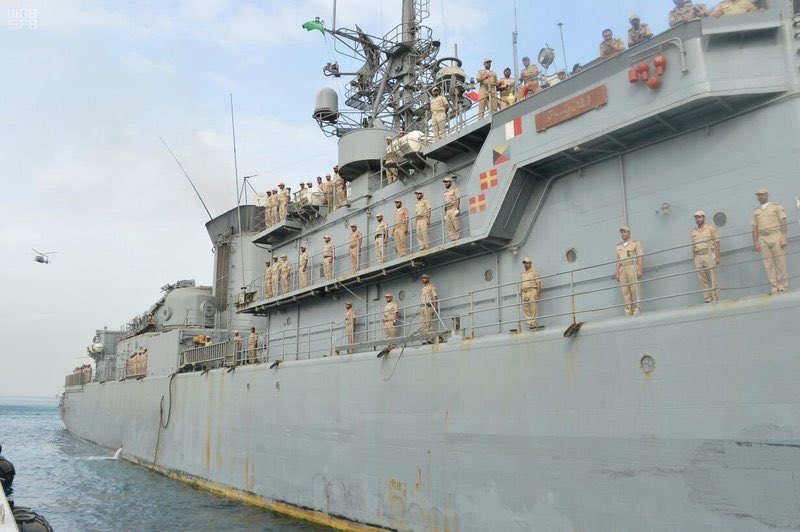 удары хуситов по кораблям