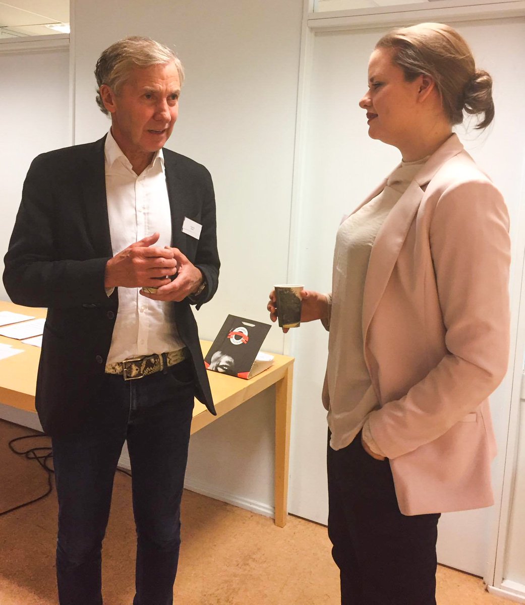 KUPAs mentortilbud gir studenter og yngre personer innen næringslivet, praktisk læring og trening i styrearbeid. kupa.no/kupa-styrement…