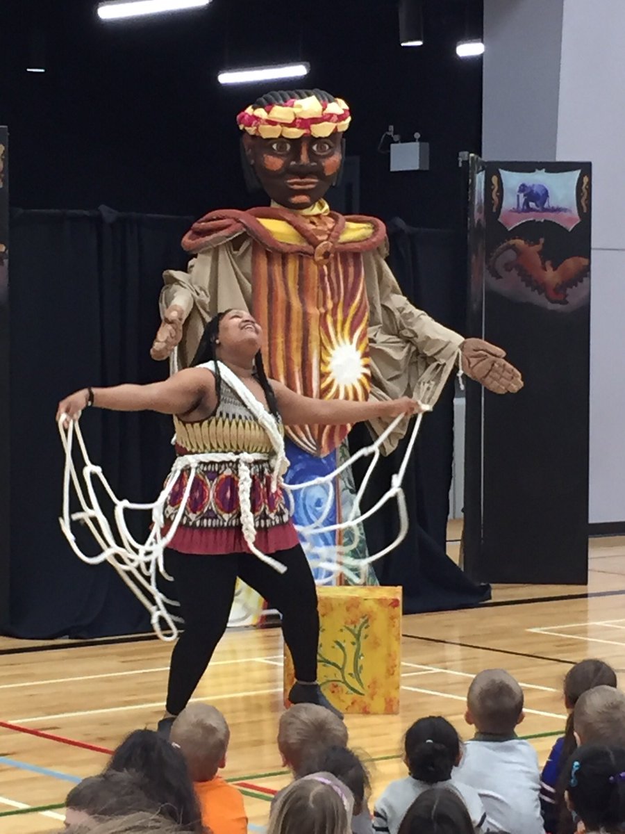 SummersidePS's tweet photo. Our students enjoying A World is Stories, by Rag&amp;Bone Puppet Theatre. Thanks to our school council for funding this presentation! @OCDSB https://t.co/CHTHeF0Xy5