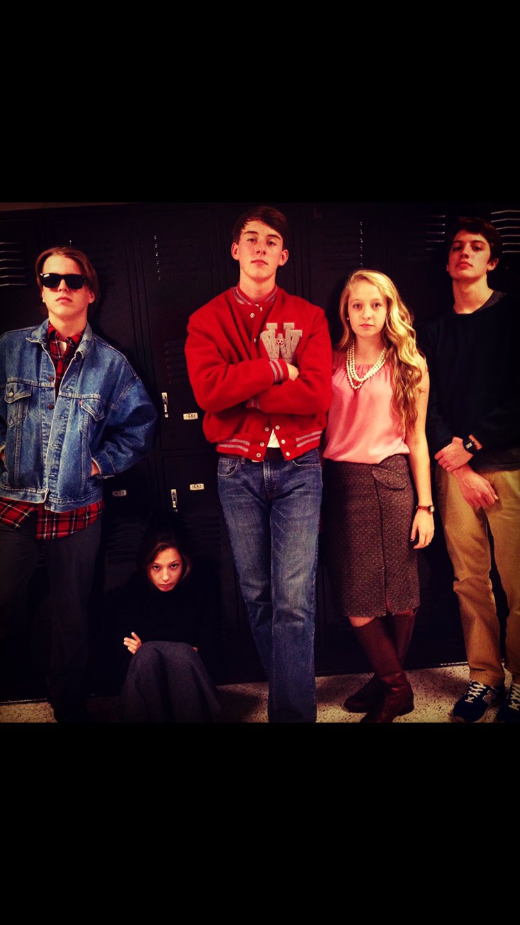 Happy birthday to the best DJ in the world and the only blonde Molly Ringwald. Love you you friend 