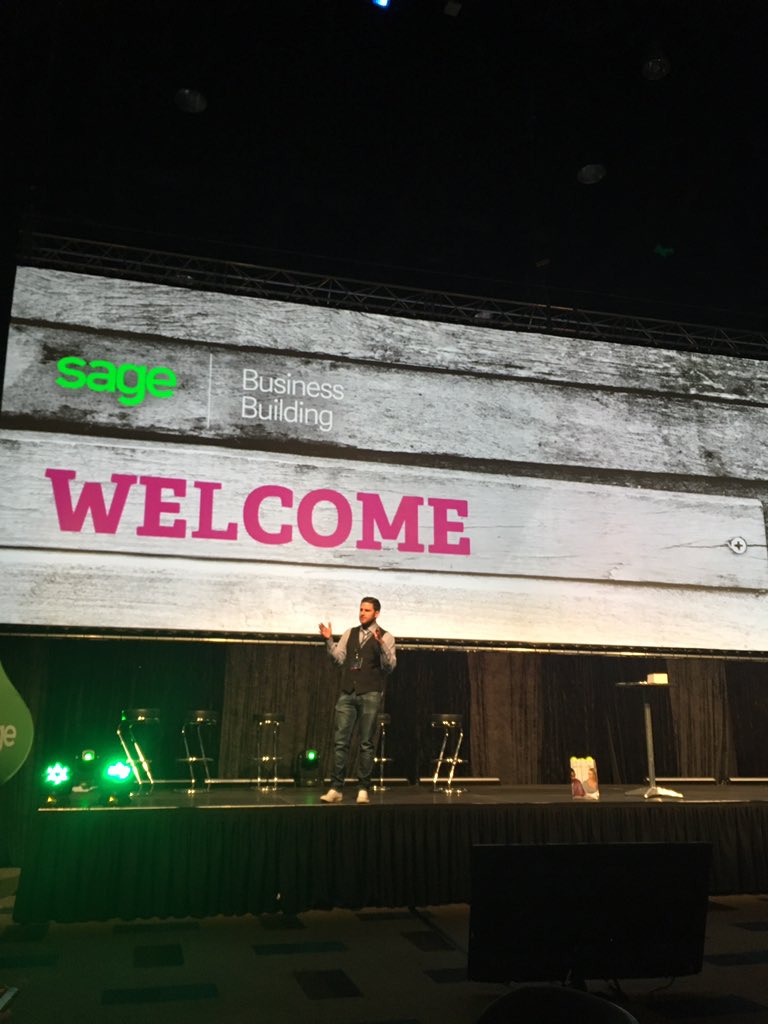 geral_kim's tweet photo. @marksham kicks off #sagebizbuilding! Here we go! https://t.co/QWw75Pi28Z