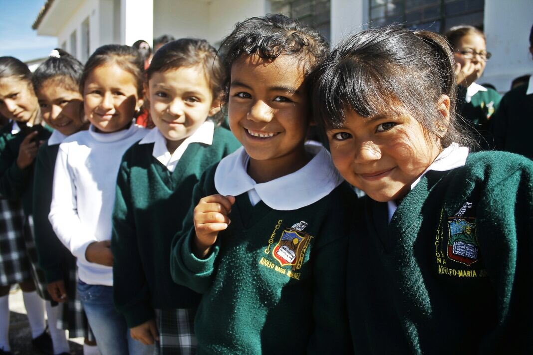 NancyAmayaBoy's tweet image. En Sotaquirá vamos a entregarles a nuestras niñas y niños sus morrales donados por los boyacenses,que nuevamente demostraron su solidaridad.