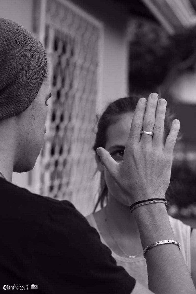 WantedFalcon's tweet photo. #hypnosis #hypnose #StarsSousHypnose 
Cliché d'une pré-induction par @farah_elaoufi https://t.co/lqMjq2h5r5