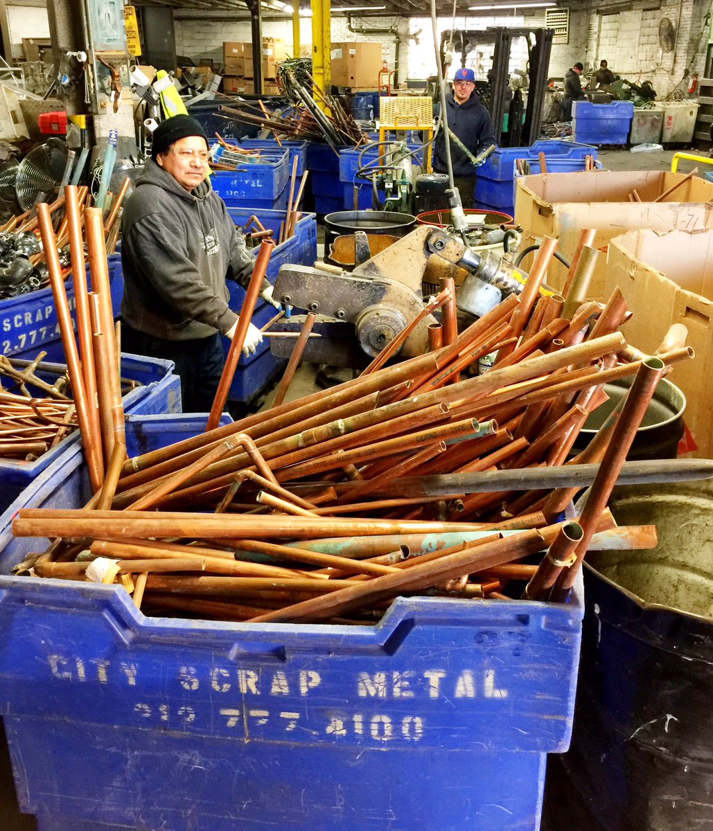 CityScrapMetal's tweet photo. Mongo Monday. Processing tons of #Copper #ScrapMetal #Local1 #Plumber #Local638 #SteamFitter #Local94 #Engineer #Construction #Recycle https://t.co/f0y6XsogjC