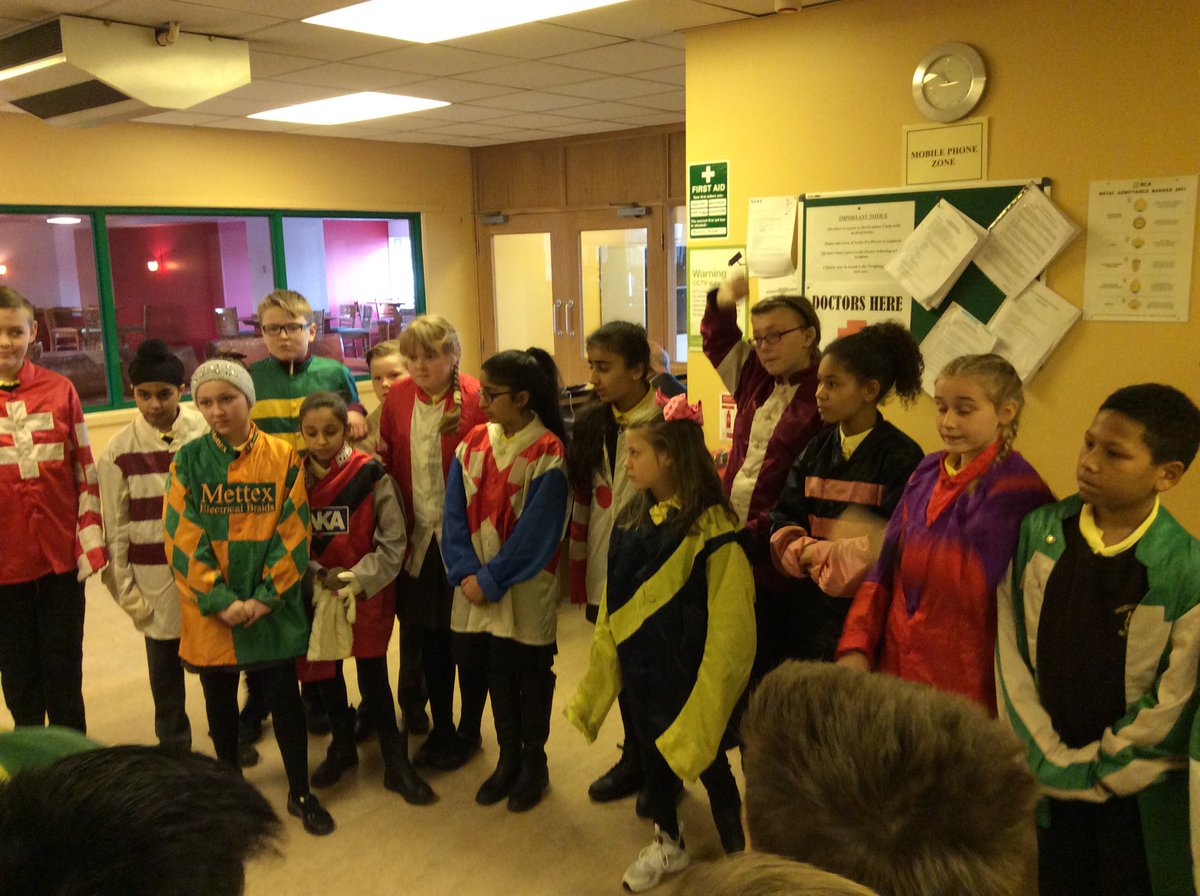 WodensfieldPri's tweet photo. A super visit for Y6 to @WolvesRaces with the #RacingtoSchool team from #BHEST. Lots of work on #Maths #usingandapplying https://t.co/ooe14azPoI