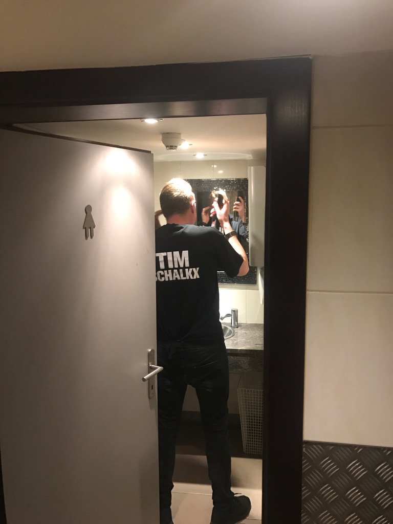 Vandaag live <a href="/TimSchalkx/">Tim Schalkx</a> <a href="/Jordyvandenboer/">Jordy van den Boer</a> <a href="/DjPatjoo/">Patjoo</a> en <a href="/leonzijm/">Leon Zijm</a>  is er klaar voor. #wegaanbegonnen