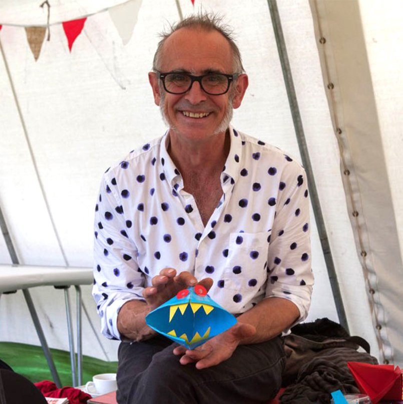 LitfestPurbeck's tweet photo. Don't get bored get busy. Join our #Bugshop #wilddraw and #wildpicturebookparty for #halterm #wild #adventures. In books, makes and stories. https://t.co/oCwzyCp8QO