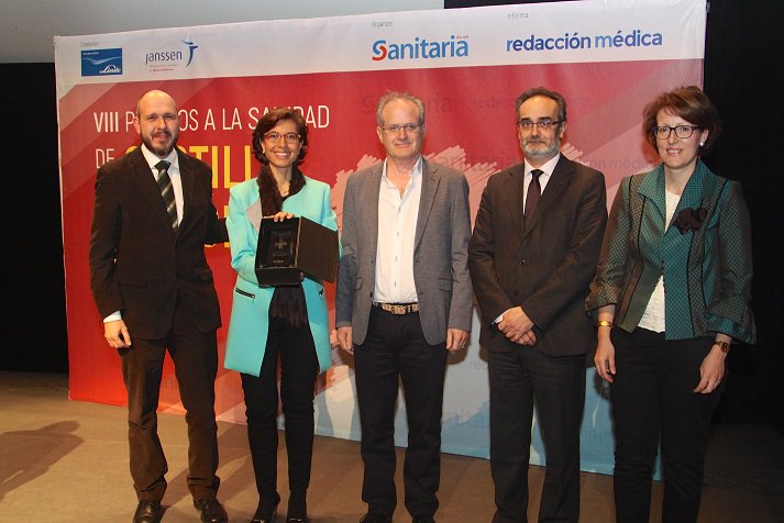 Salud_JCYL's tweet photo. #InvestigaciónSanitaria en #Ávila, galardonada en los #8PremiosCyL de @sanitaria2000 ¡Enhorabuena! @redaccionmedica: https://t.co/DPO0VtpheG https://t.co/fHn1Jp8zvv