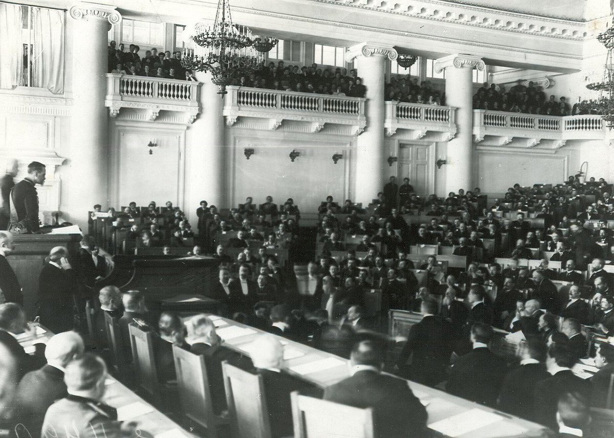 Once the parliament begins a new session, we’ve got to stage an organized rally outside of <a href="/Parliament_1917/">Russian Parliament</a> HQ, Tavrichesky Palace #1917LIVE