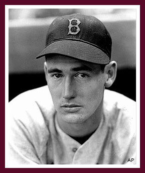 latinosinmlb's tweet photo. "the greatest hitter in MLB history" #TedWilliams was half #Mexican &amp; now you know #latinosinmlb 🇲🇽🇺🇸 https://t.co/8Exg78qdus