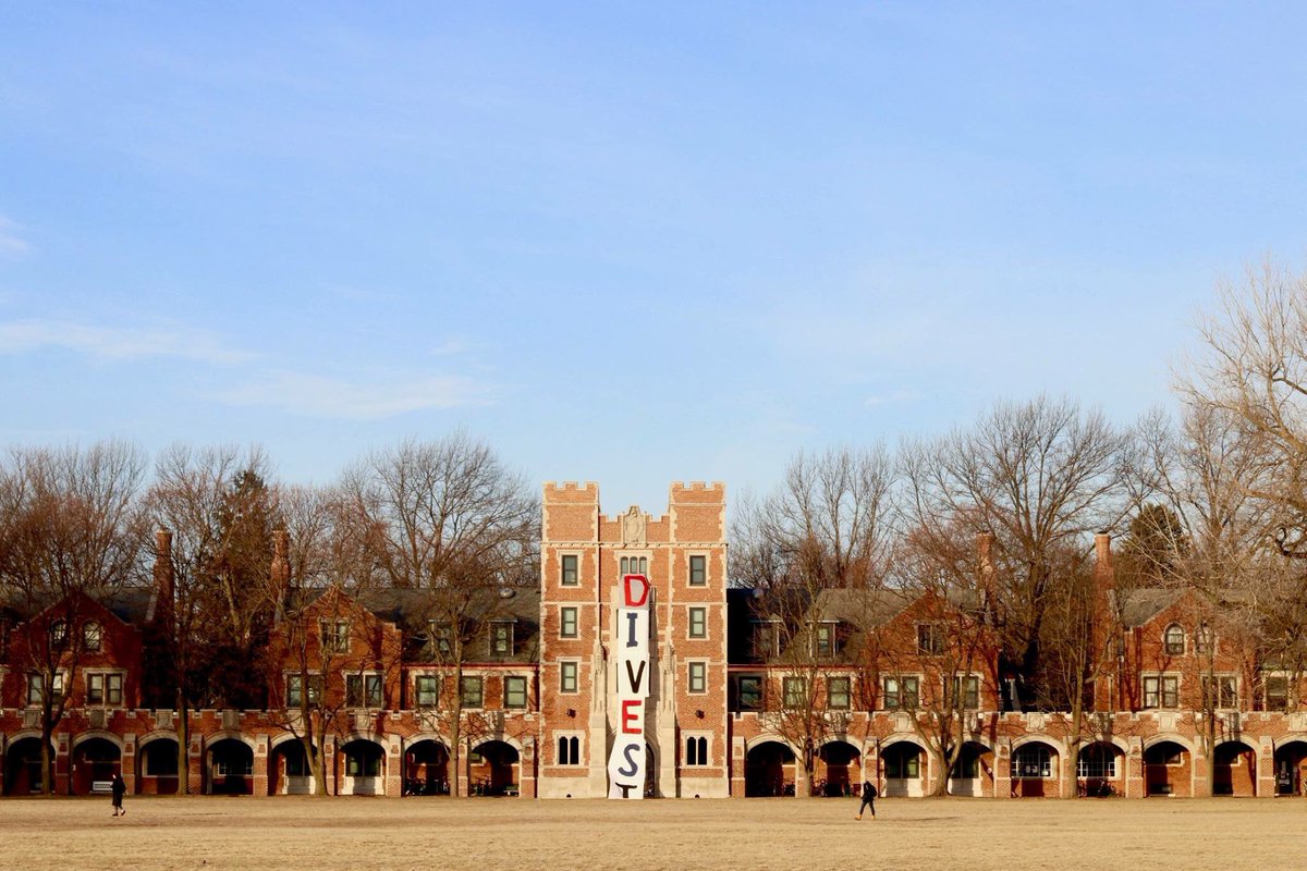 GCStudentAction's tweet photo. Good morning, Grinnell!

[Photo by @fintanmason] https://t.co/qSGmWOy84w