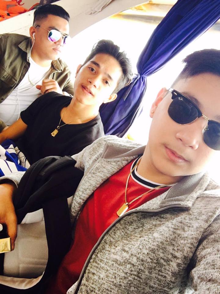 Aljonnnnnnnnn's tweet photo. #puertogalera https://t.co/mJnOmufe3v