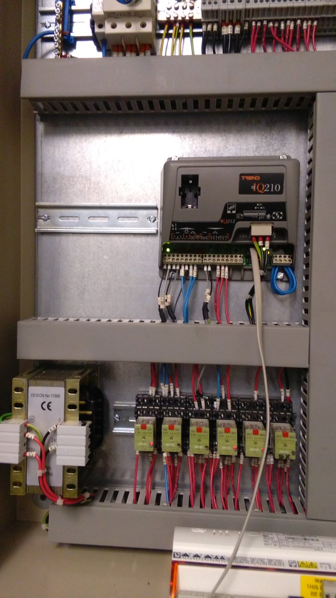 EPAnoticeboard's tweet photo. A direct upgrade, simple and swift with a like for like footprint controller. Minimum down time. #energycontrolled https://t.co/rLSKChQPwC https://t.co/TyPBcJb272