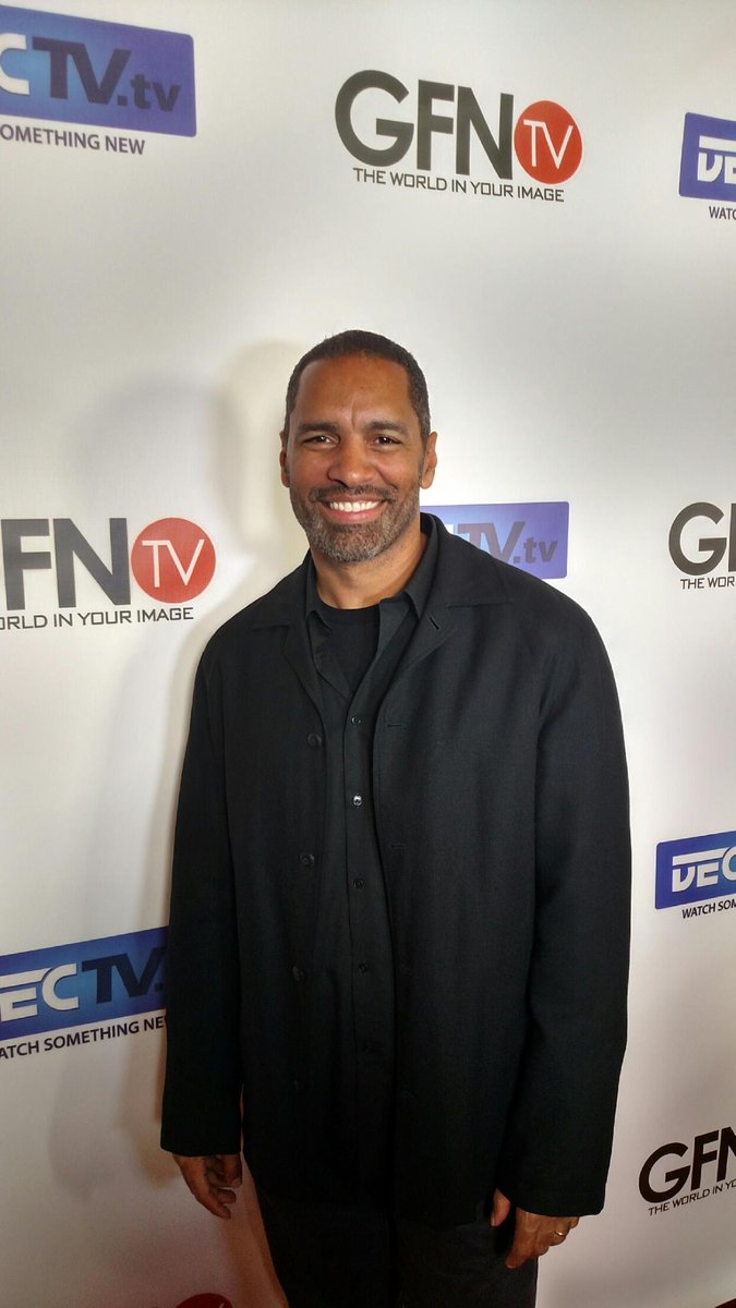 PlatinumStar's tweet photo. You got #talent? Join @patrickfaucette at @aomproduction #industry showcase 2 compete for a chance 2 win $500! Aomentpr@gmail.com to enter! https://t.co/sS8ACSQoWS