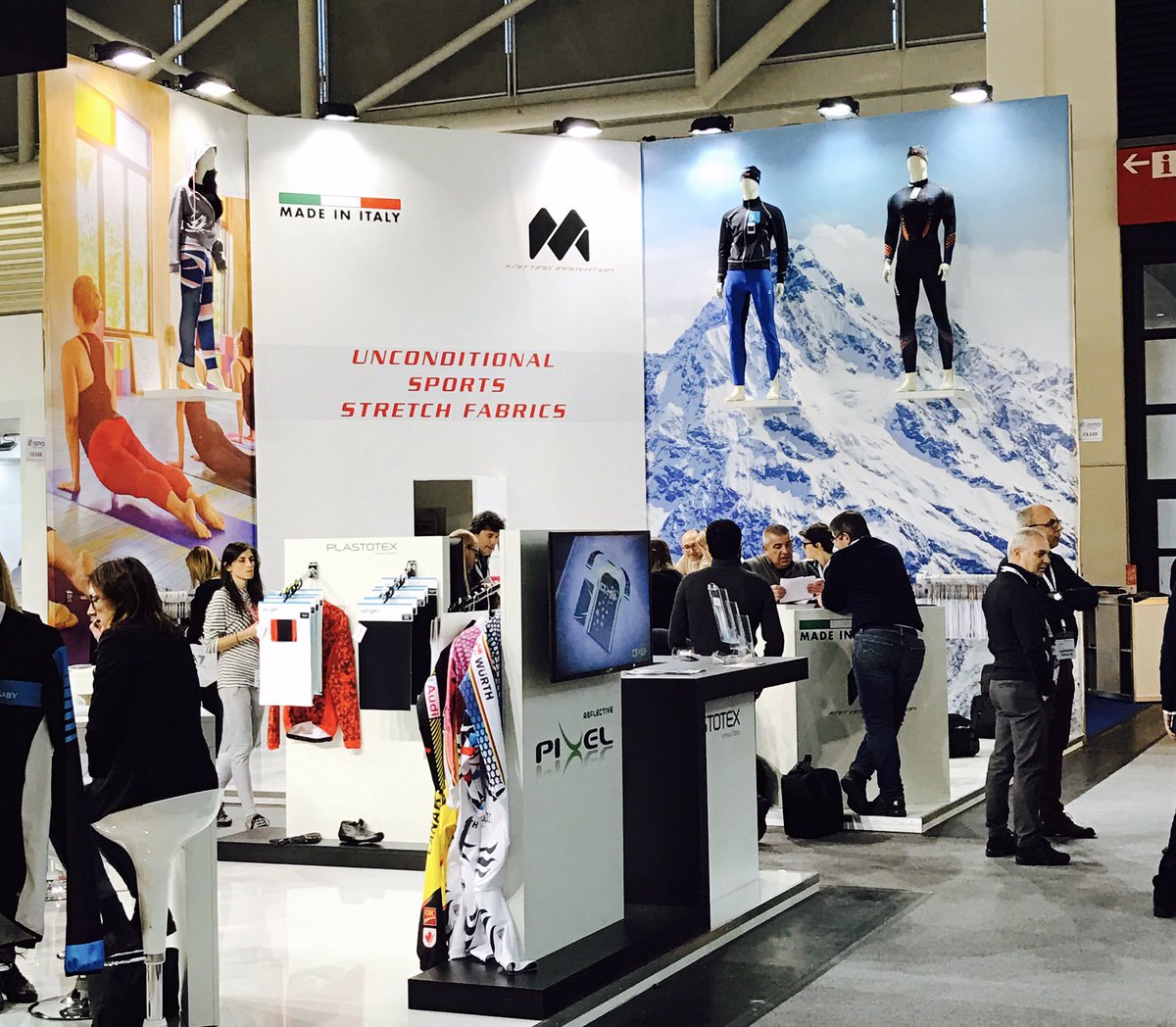 Spin11ireland's tweet photo. Searching for the latest technologies for YOU!!so excited.... @ispo with @eVent_Fabrics1 @elasticinterfac #mitispa #cytech #tekseries https://t.co/BotGo6Q7Qa