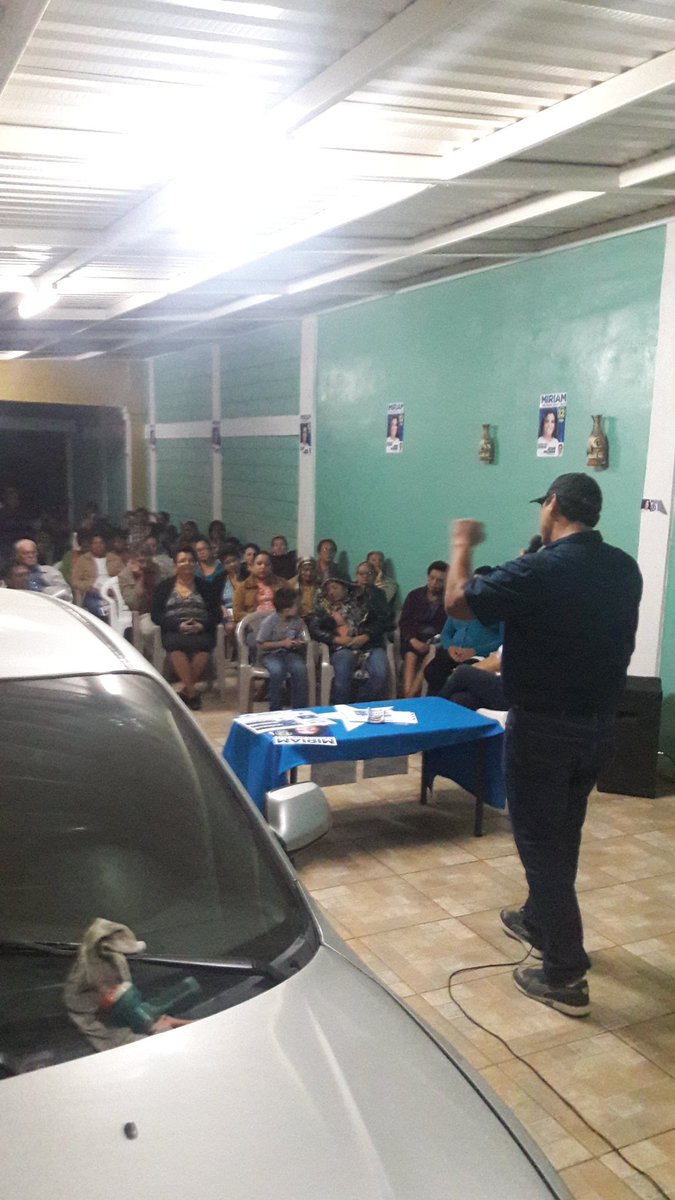 espinal0704ema's tweet photo. Reunión Profe Mirian Diputada! Emanuel Espinal Alcalde En Paraíso! @JuanOrlandoH Presidente! #4añosNoSonSuficientes https://t.co/nNFvjoBDPq