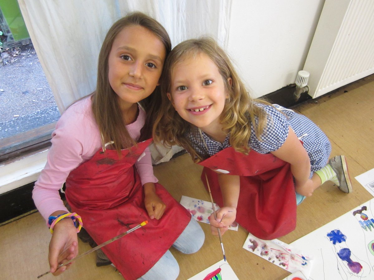 LauderdaleHouse's tweet photo. #lauderdalehouse Family weekend 11/12 Feb part #LauderdaleTransformed February#Festival incl #FamilyWorkshop https://t.co/FPaPXIfFFA https://t.co/V07Ufn89LR