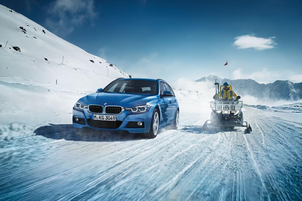 BMW's tweet photo. A snowy tour it is.
The #BMW #3series Touring. https://t.co/2suqtkf6OV