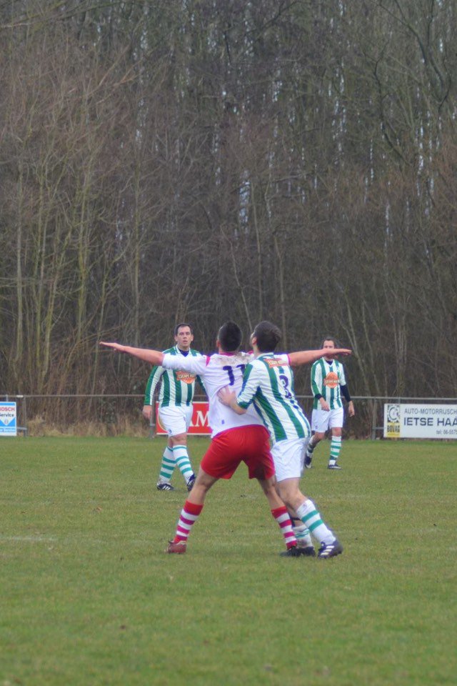 vvzeester tweet media