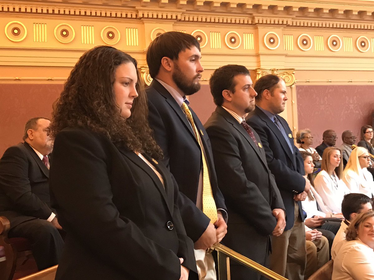 VaFarmBureau's tweet photo. Our @VAFBYoungFarmer group was recognized in the Senate Gallery by Sen. Frank Ruff and @LGRalphNortham. #vafbyoungfarmer #LoveVaAg #MeetVaAg https://t.co/KDakDrql5R