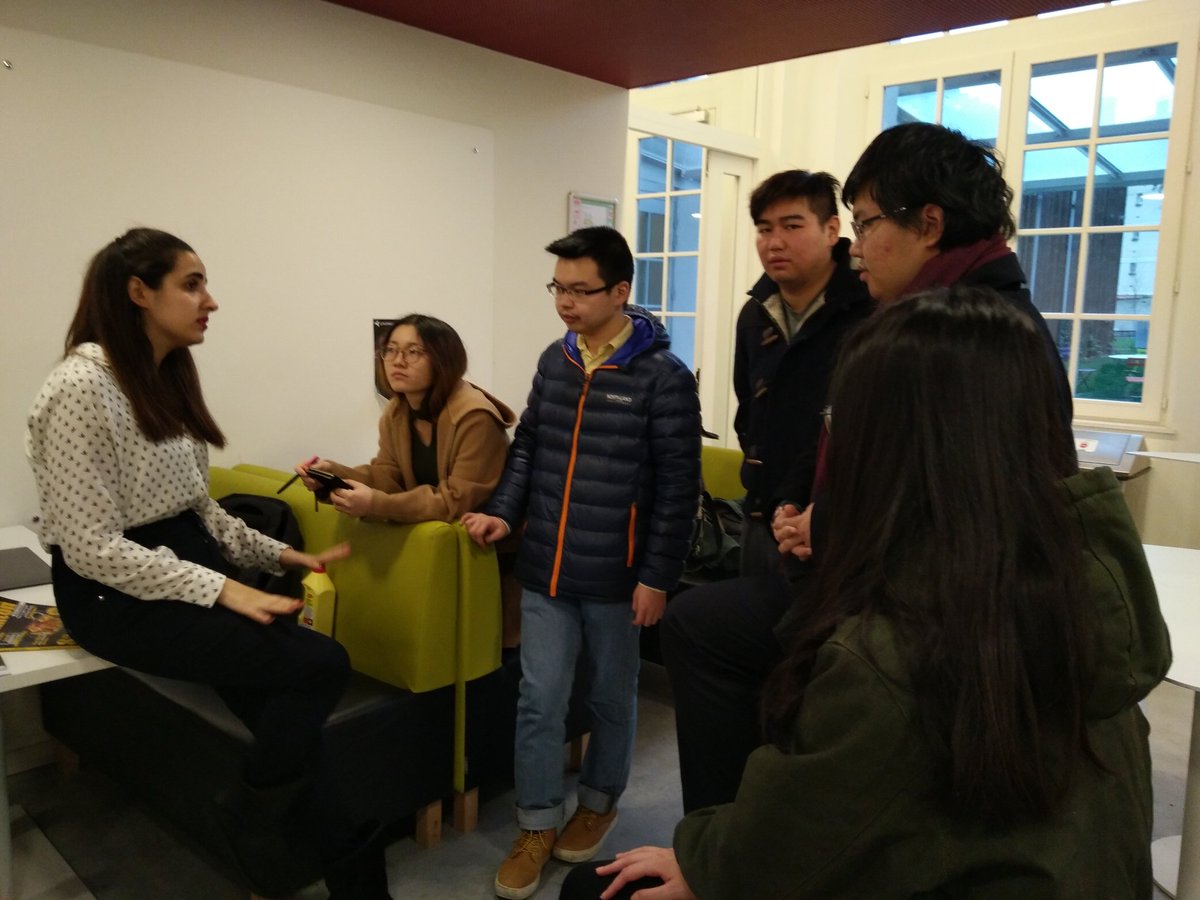 SignSpeakerTranslat tweet media