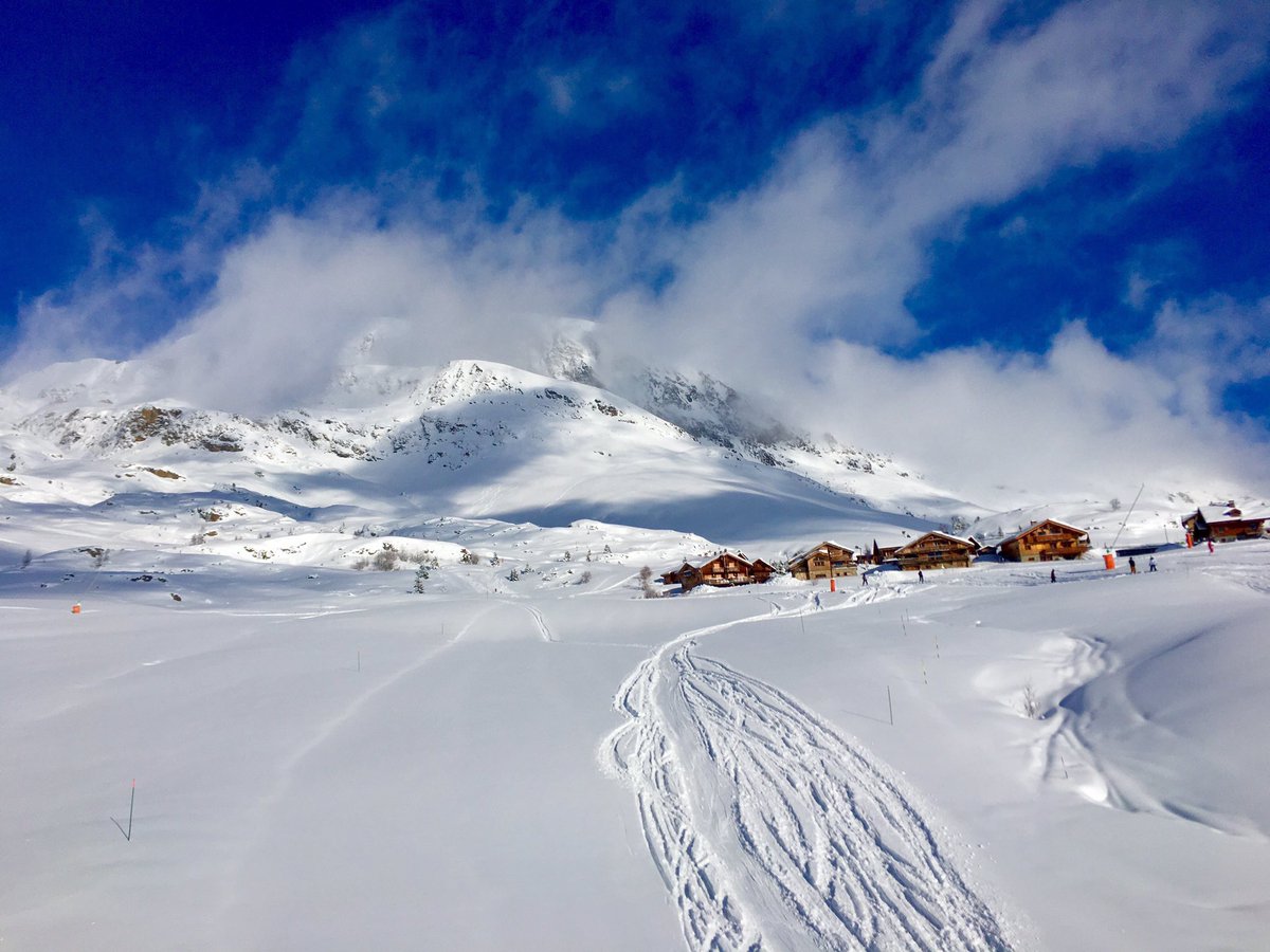 Alpe d'Huez tweet media