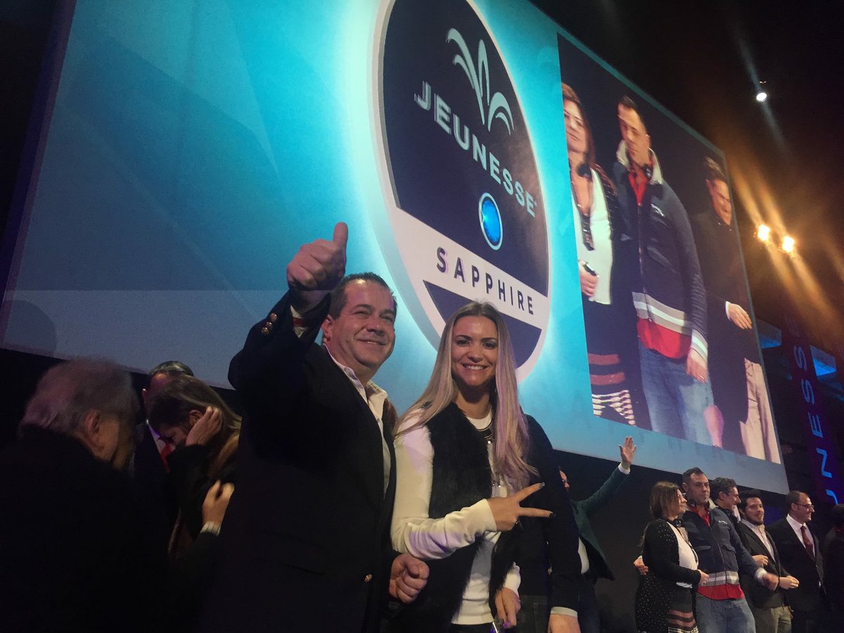 SGMerritt's tweet photo. Wow! One Week Sapphires! Congratulations to our friends Mário Carla for setting the pace on a FastTrack! #Jeunesse #TeamFastTrack #Momentum https://t.co/1d1bz5tilG