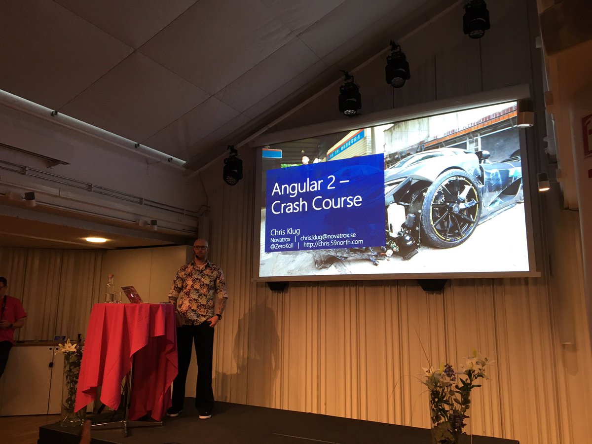 Vintharas's tweet image. #swetugg @ZeroKoll about to give an #Angular crash course #ItsJustAngular ;P. 🤘🤘🤘