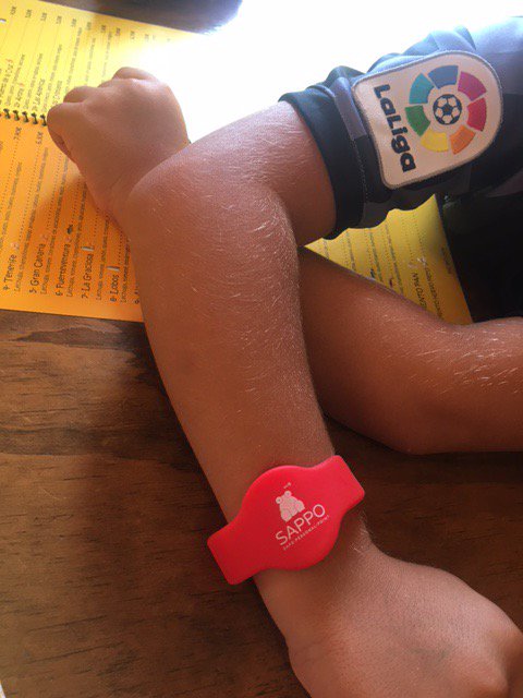 SAPPONFC's tweet photo. ¡Buen inicio de semana para todos! Nosotros, pensando en cómo proteger mejor cada día a los más peques  :) #FelizLunes #SappoNFC https://t.co/bWwC10WPIm