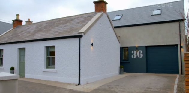 flemingoptician's tweet photo. Can you see the house number?
If not, please contact us immediately for a sight test!
#roomtoimprove #robbie https://t.co/FquQFPu9p9