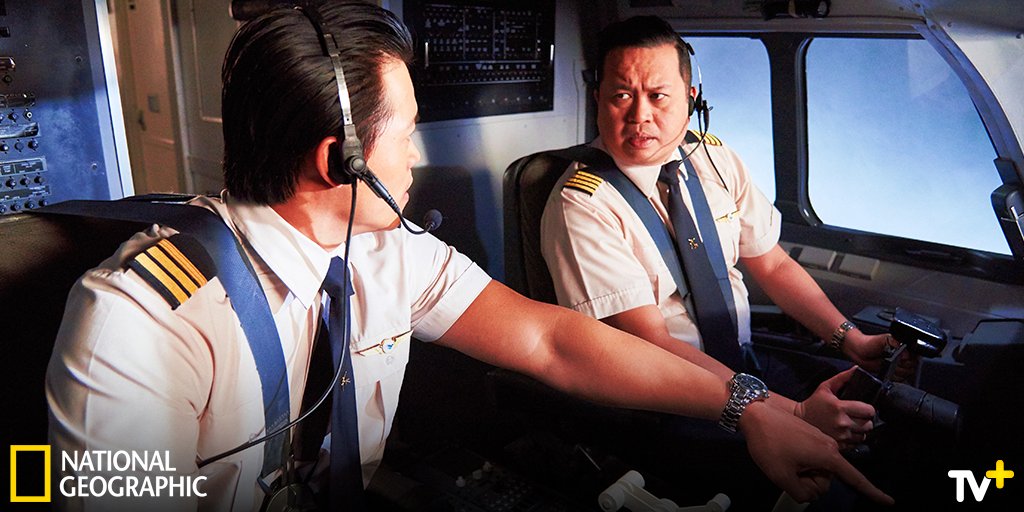 Расследование авиакатастроф 2023. Air crash garuda. Air crash investigation на national geographic. Расследование авиакатастроф national geographic. Расследование авиакатастроф 2020.