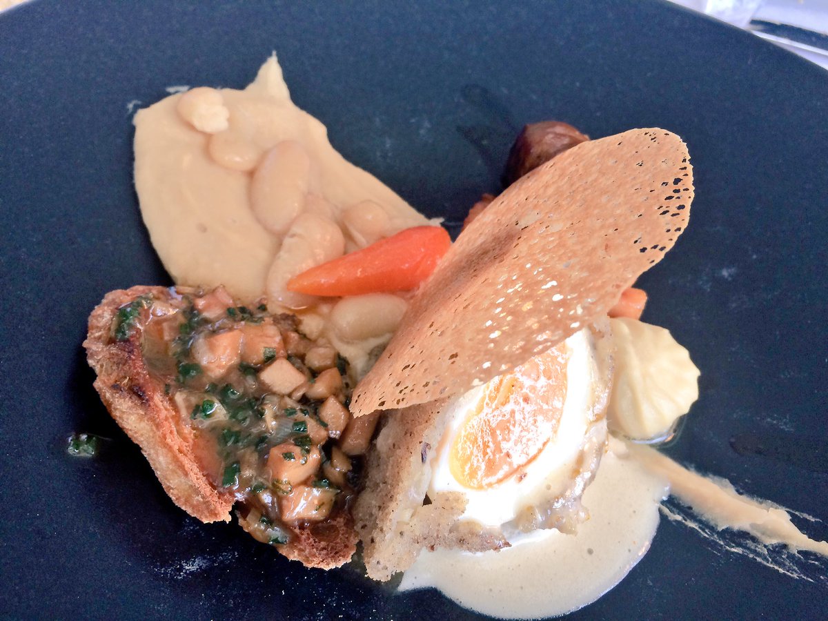 WE_Toulouse's tweet photo. Live de l'école hôtelière de #Toulouse et Son fameux Restaurant Occitanie - Les #Cassoulets aux #haricotsTarbais 7 variations par des Chefs https://t.co/EsCQ1B8jeW