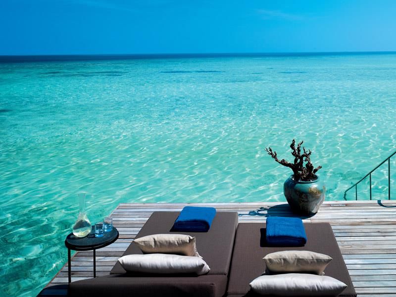 SethBricksOFCL's tweet photo. Welcome to Maldives! - #maldives #travel https://t.co/RH1d3i1Aho