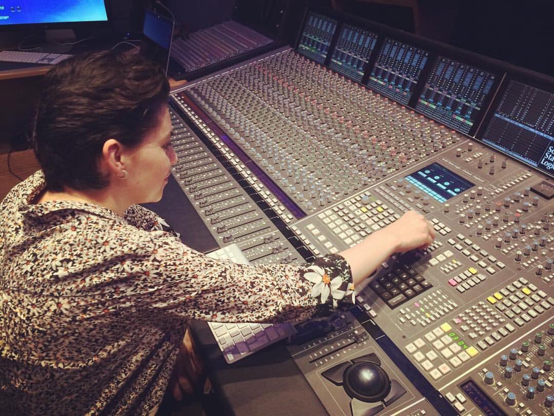 elektralush's tweet photo. Checking levels!!! 🔊🔊🔊 #studio #music #elektralush #helena #comingsoon #edm #rock https://t.co/kf8RzPV2FU