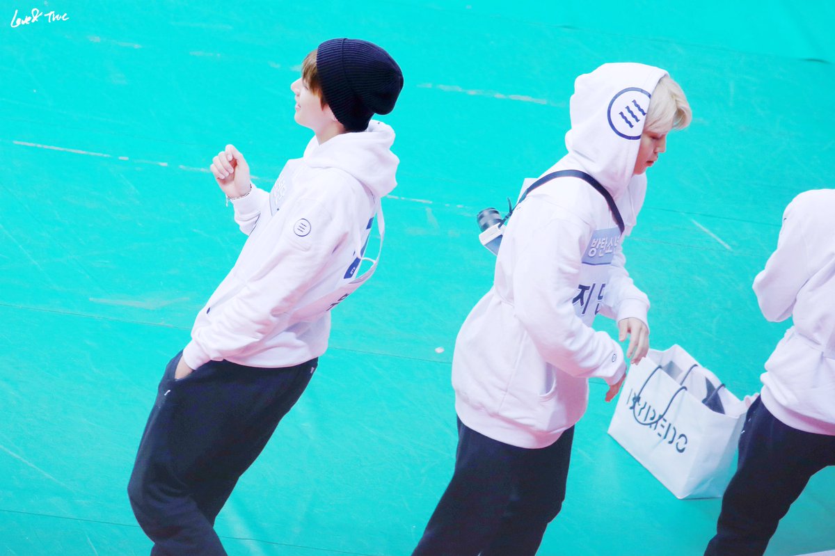 -they look so cute together-
📷: <a href="/loveandtrue_/">LoveandTrue_VSUGA</a> 
#태형 #뷔 #태태 #방탄소년단 #JIMIN #지민 #BTS