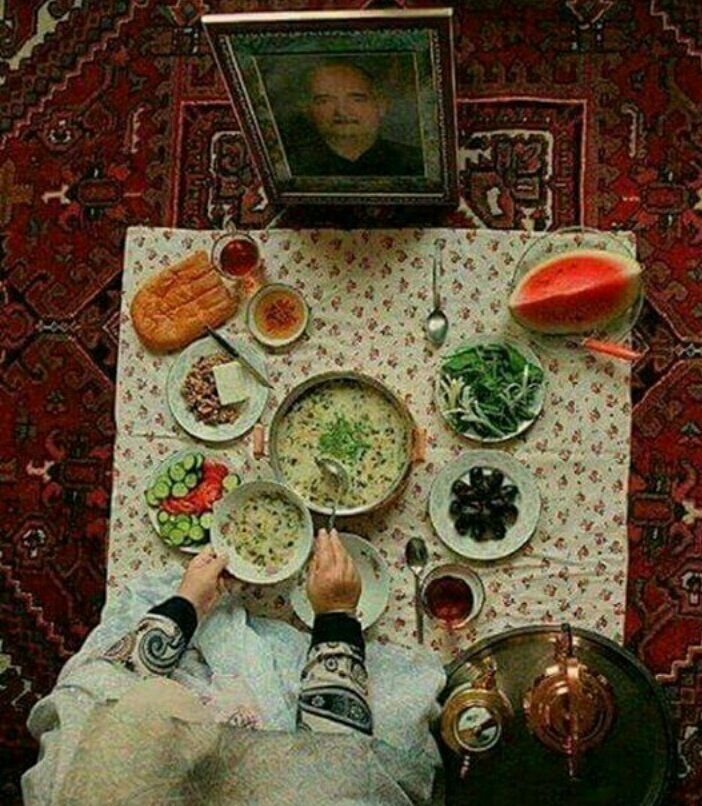 Khaticedemir's tweet photo. Bir insan elbette bir insana yeter..🍃 https://t.co/YqgoXinoa5