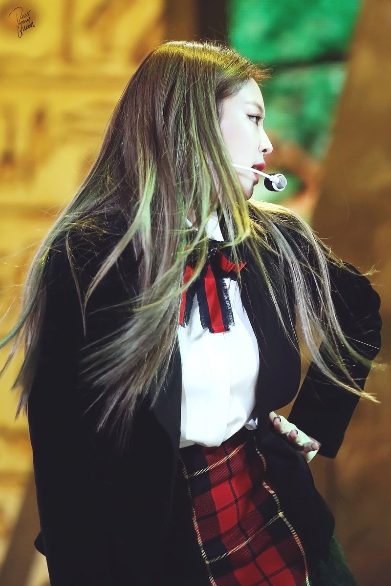 kimjennie116's tweet photo. 161119~170119 블랙핑크 제니 
Data Up https://t.co/bcQ092luSp