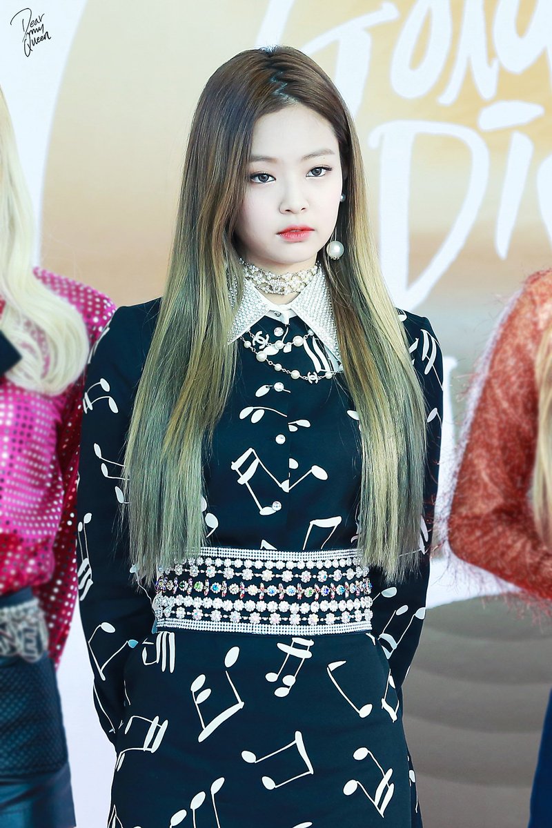 kimjennie116's tweet photo. 161119~170119 블랙핑크 제니
Data Up.

#BLACKPINK #JENNIE https://t.co/FK2mxcWrkM
