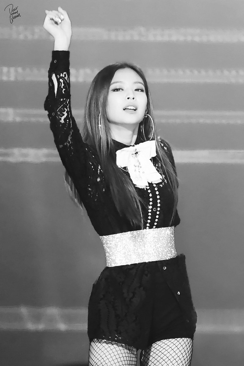 kimjennie116's tweet photo. 161119~170119 블랙핑크 제니
Data Up.

#BLACKPINK #JENNIE https://t.co/FK2mxcWrkM
