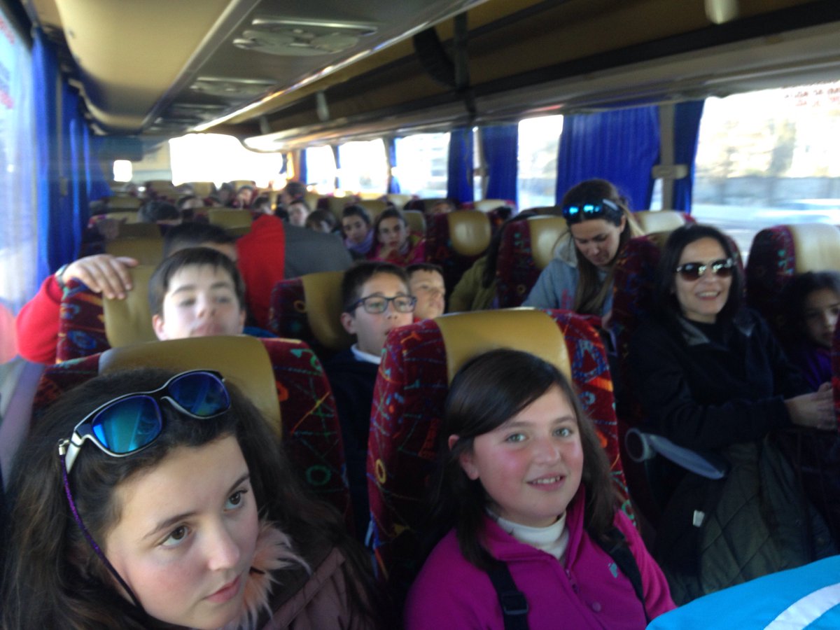FranColegioPica's tweet photo. Ya en Granada! Vamos a empezar la subida a Sierra Nevada! https://t.co/6YnH2CEBIm
