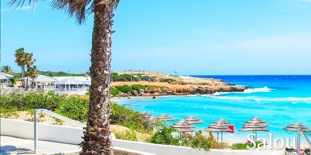 cassidytravel's tweet photo. Sun filled days on the beach and fun nights out on the town,Salou is a great summer holiday destination for everyone https://t.co/WjtGMkPwr1 https://t.co/Nkyu2JJQEw