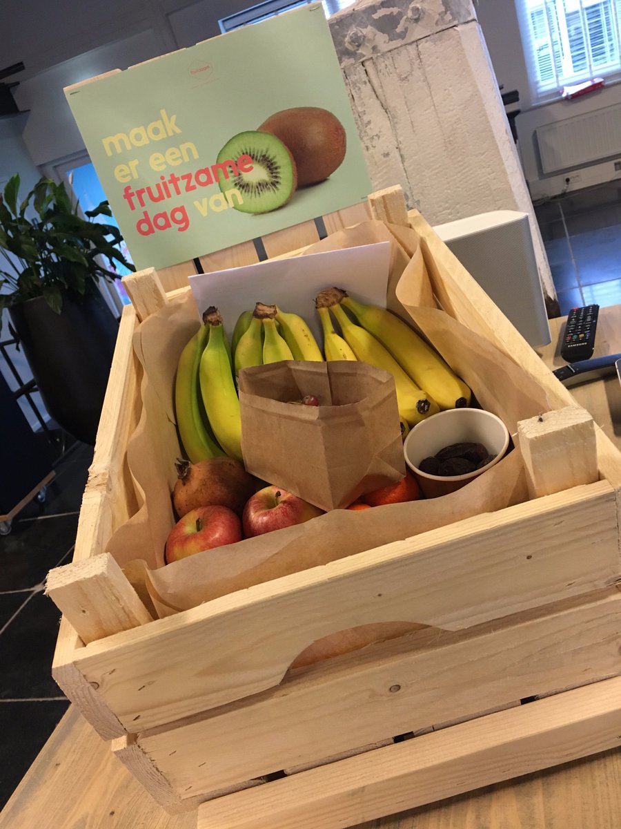 Jordexbv's tweet photo. Wij starten de week gezond met de fruitboxen van @Fruitzaam boordevol 100% biologische, fairtrade en fruitzame vitaminen. https://t.co/H5TGI5kjIT