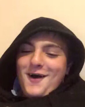 conanliszka's tweet image. #minitwitter my question is when is ur dis track on rice gum coming out here&apos;s a photo of Debbie shout out to Debbie debwa memes