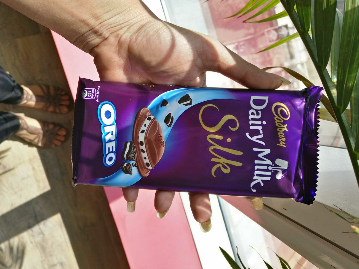Cadbury Chocolate Images Real Dairy Milk Silk In Hand Deiafa Ganello