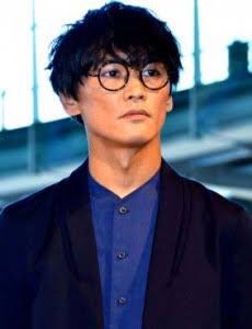 カンニング竹山の眼鏡が変 目の病気 牛乳瓶や視力検査のメガネみたいと話題に てーくあうと