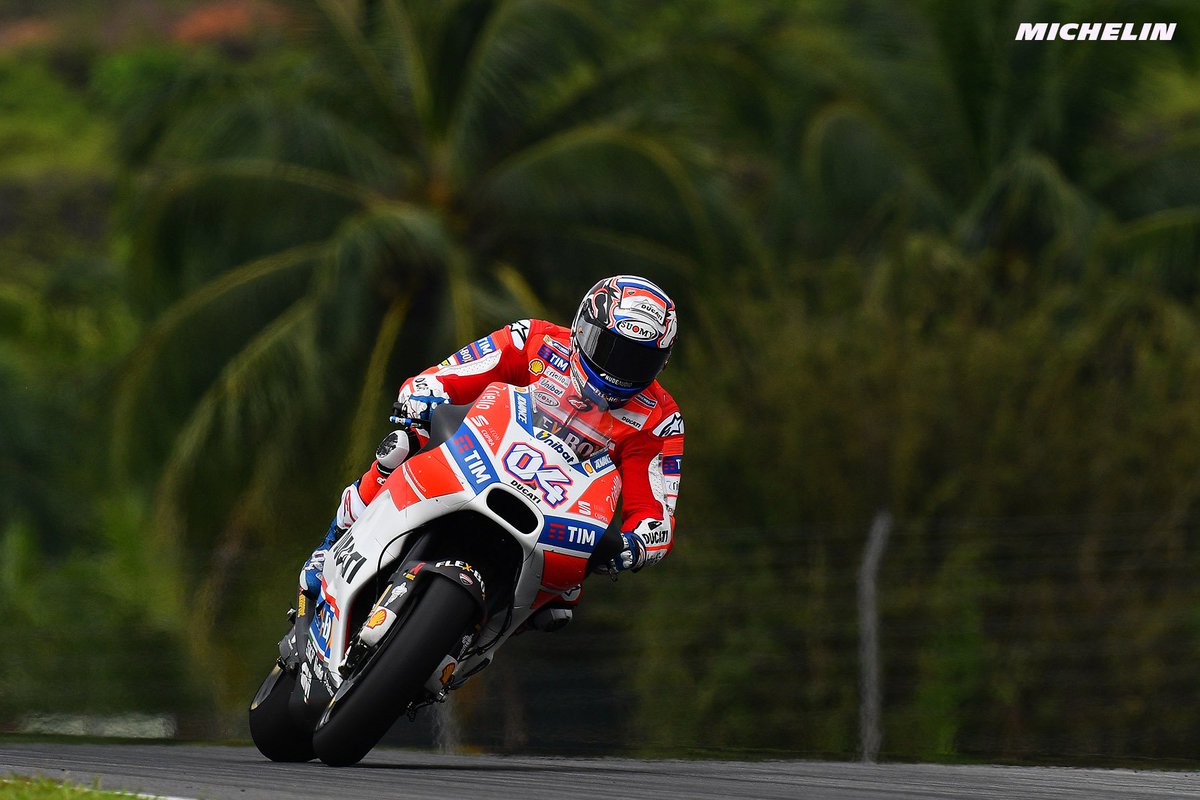 Michelin_Sport's tweet photo. .@Official_CS27 Stoner finishes day one at the #SepangTest on top of the times with 1.59.681 ahead of @AndreaDovizioso and @maverickmack25 https://t.co/cpaK1GVfgk