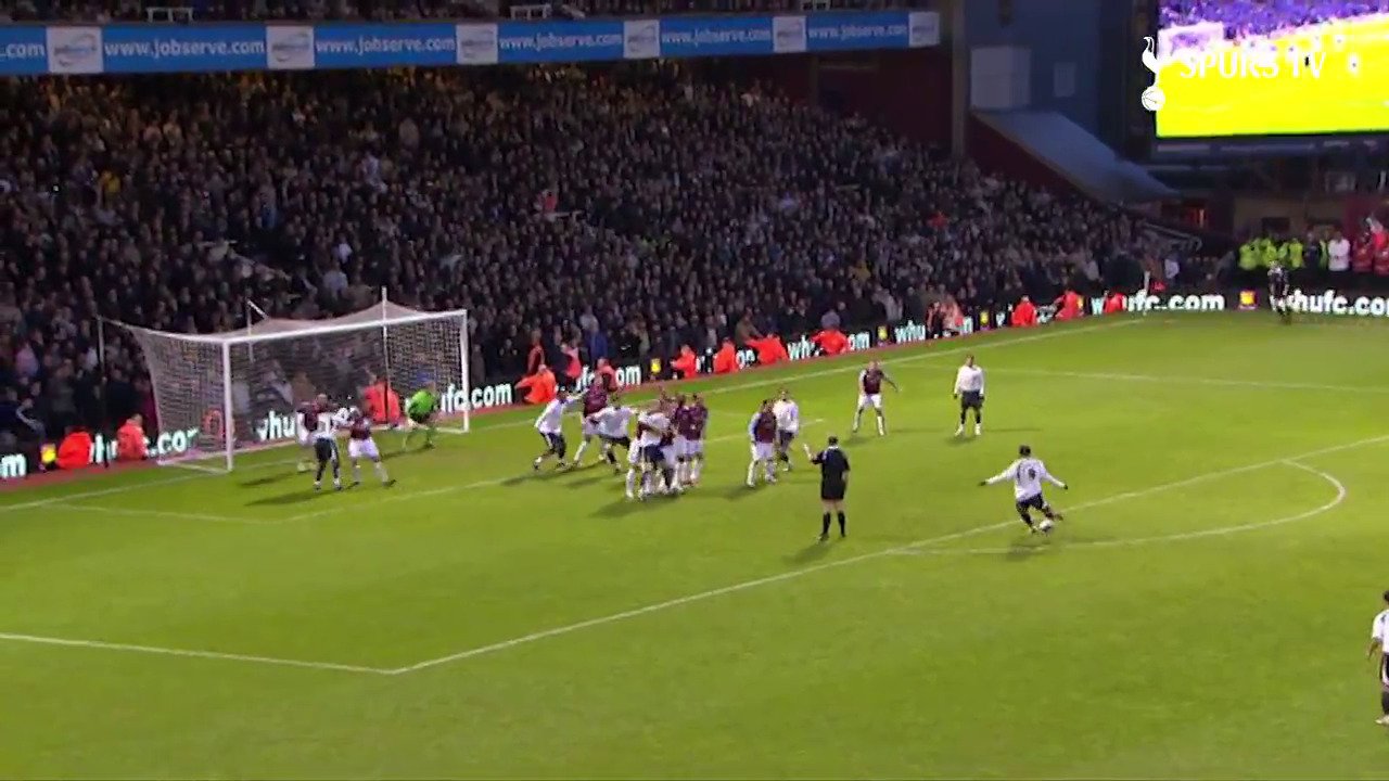 Happy birthday, Dimitar Berbatov. Enjoy these Berba goals in a shirt...            